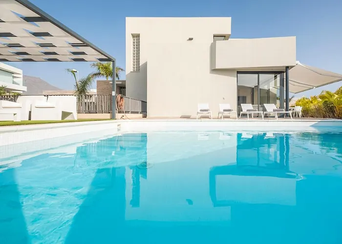 Alisios Golf Luxury Tenerifesummervillas Heated Pool 别墅