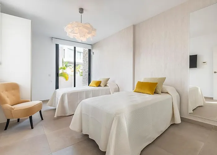 Alisios Golf Luxury Tenerifesummervillas Heated Pool 别墅