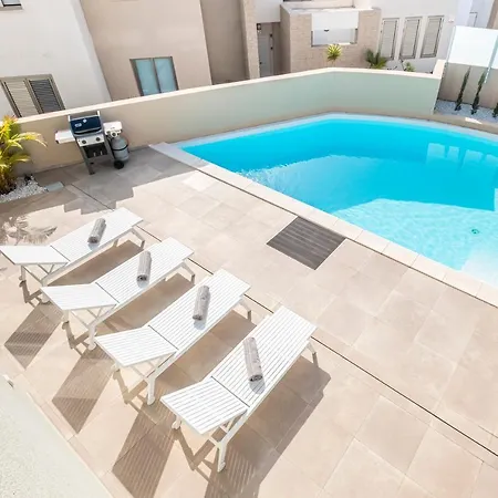 Alisios Golf Luxury Tenerifesummervillas Heated Pool Адехе