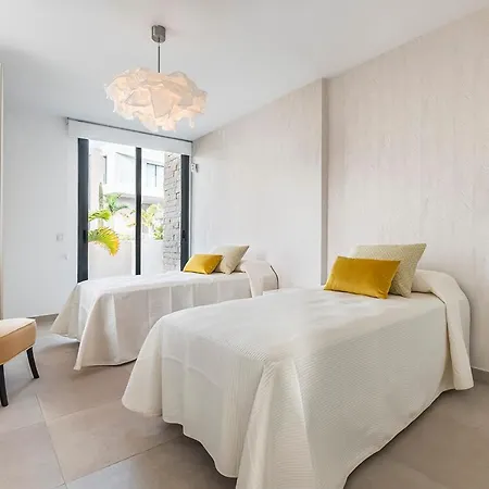 Alisios Golf Luxury Tenerifesummervillas Heated Pool Вилла